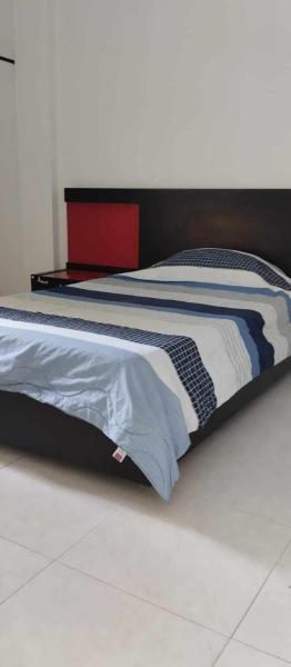 HOSTAL CARACOLI - HUECO